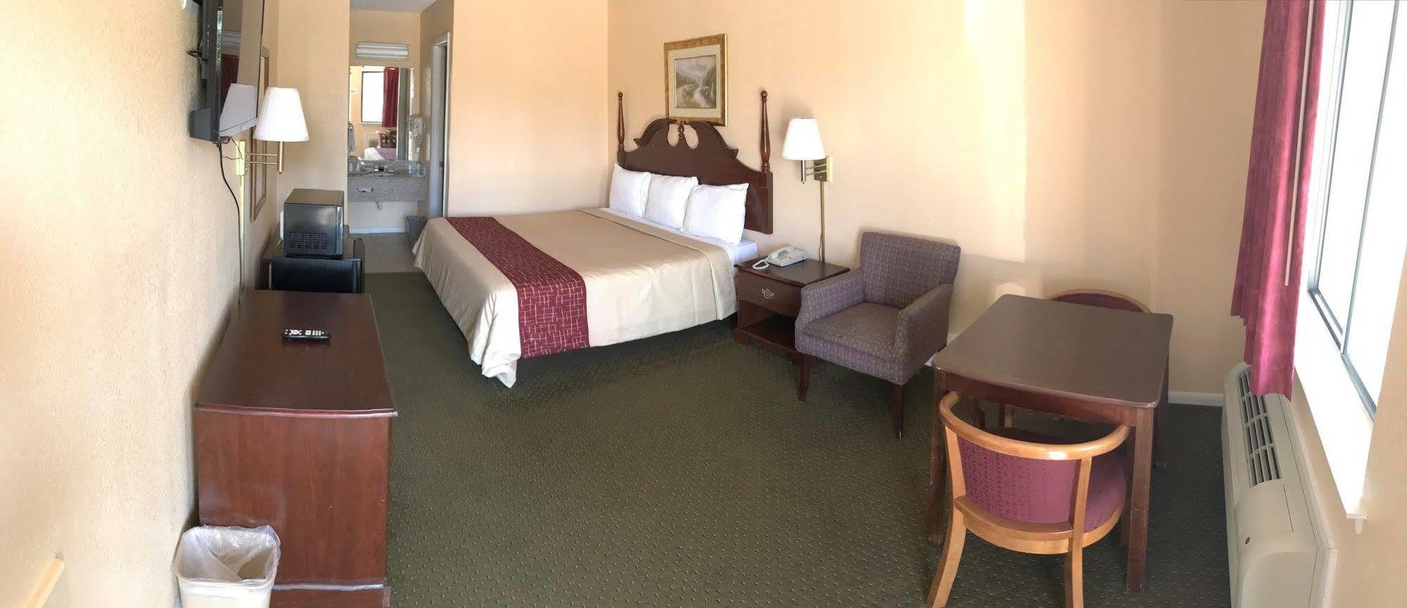 Motor Inns Of America Madisonville Екстер'єр фото