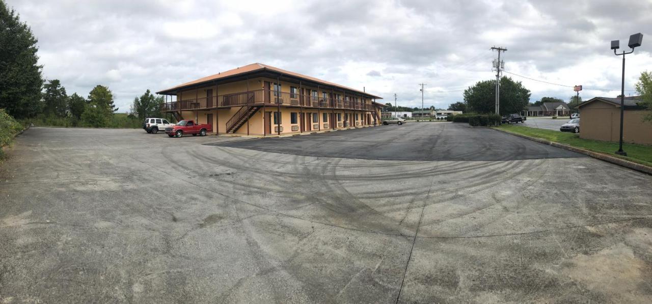 Motor Inns Of America Madisonville Екстер'єр фото